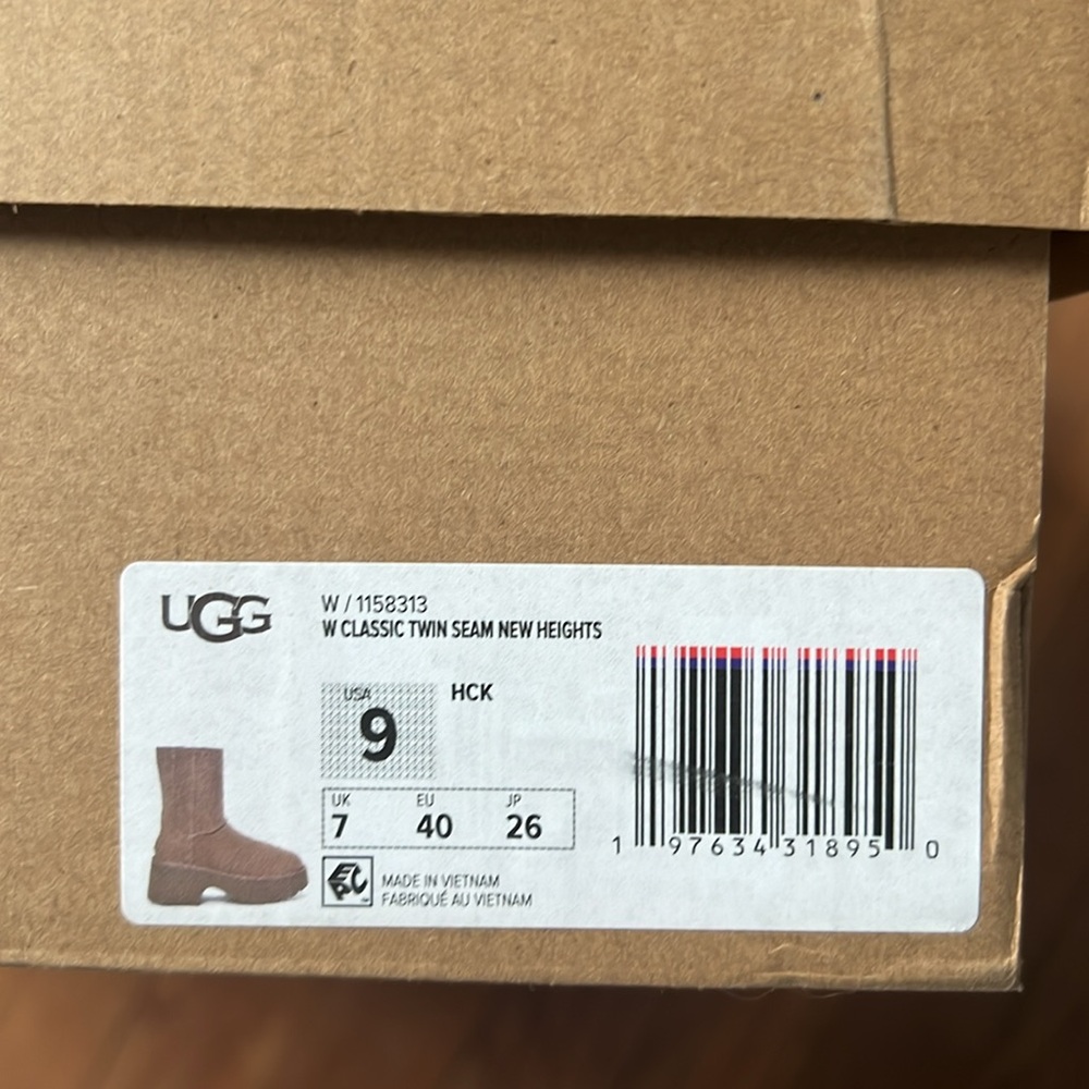 UGG Tan Platform Winter Boots - Picture 6 of 6